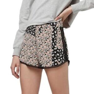 NWOT! Topshop ditzy patchwork floral shorts. Size 2